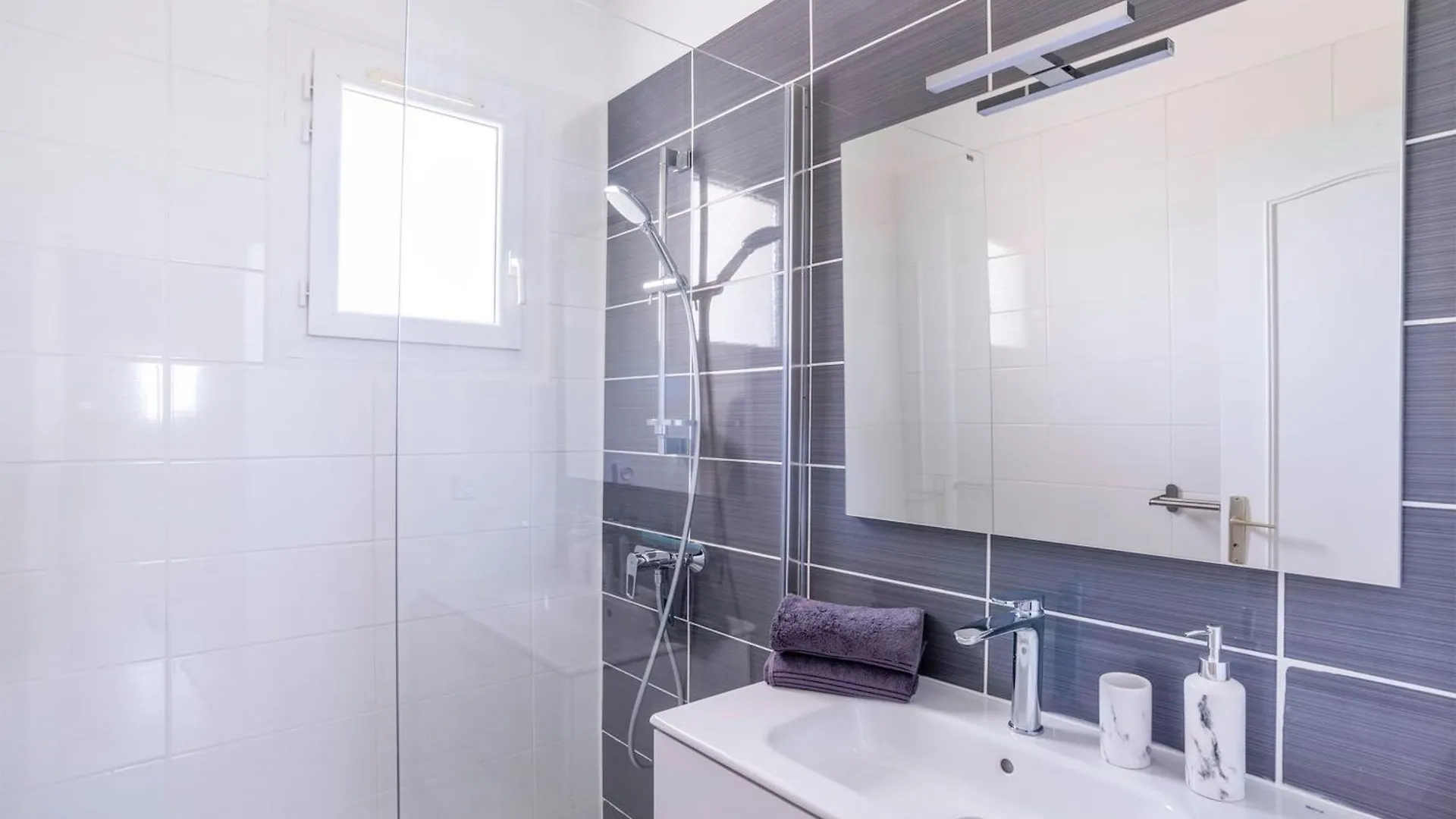 Bright Apartment For A Pleasant Stay In Hyères 0*,